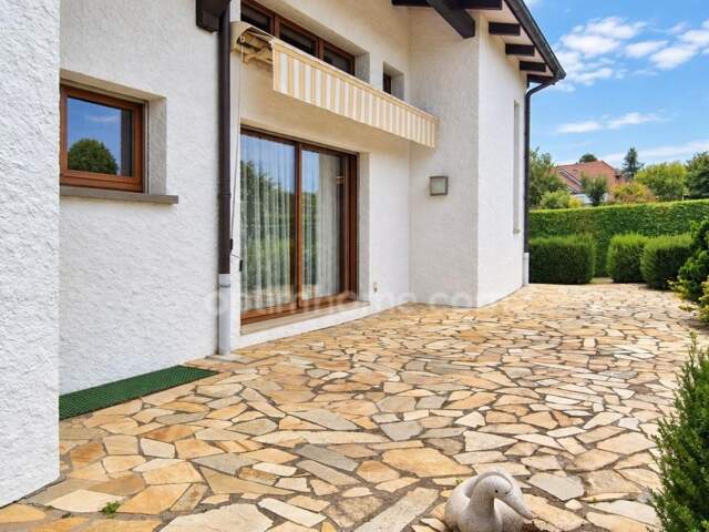 90150 DENNEY – MAISON 259 M² – 9 PIECES – 4 CHAMBRES – VIE DE PLAIN-PIED – TERRAIN 17 ARES — photo du bien