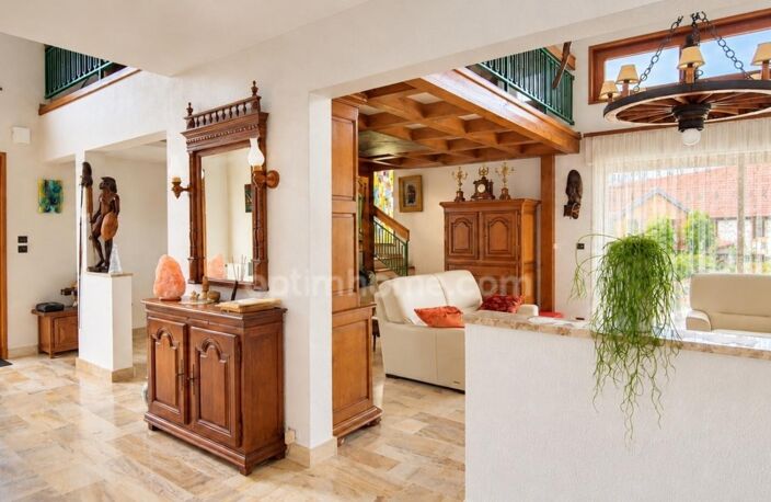 90150 DENNEY – MAISON 259 M² – 9 PIECES – 4 CHAMBRES – VIE DE PLAIN-PIED – TERRAIN 17 ARES — photo 2