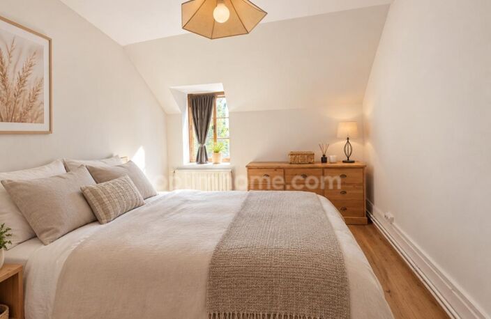 A VENDRE – MAISON ANCIENNE MITOYENNE DE 47 M² AVEC 2 CHAMBRES ET DÉPENDANCE À ANGERVILLIERS — photo 4
