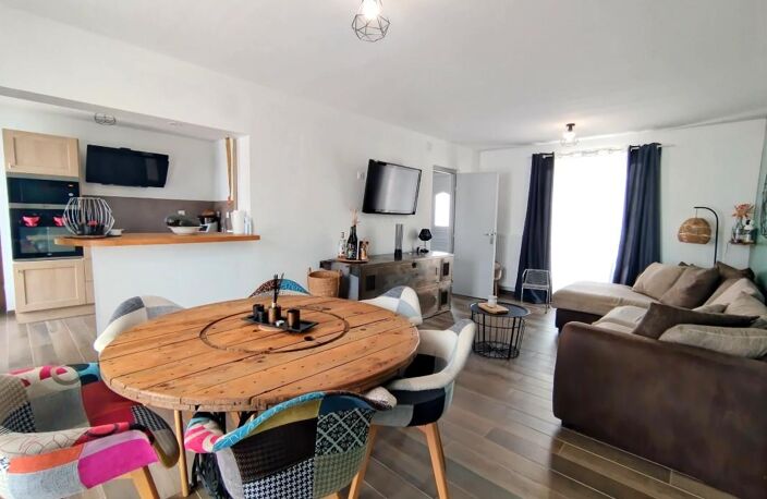 02100 GRICOURT - MAISON SEMI MITOYENNE - VIE DE PLAIN PIED - 4 CHAMBRES - JARDIN - DPE D — photo 5