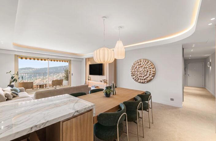VILLEFRANCHE-SUR-MER – APPARTEMENT D'EXCEPTION AVEC JARDIN, TERR — photo 4