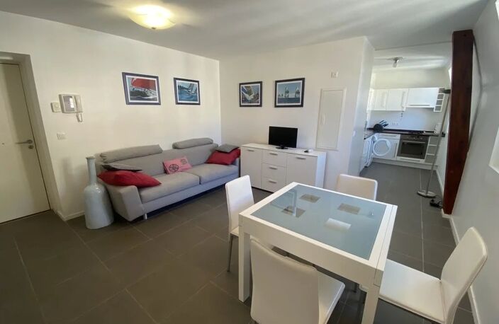 2 pièces - Résidence Bourgeoise - piscine — photo 3