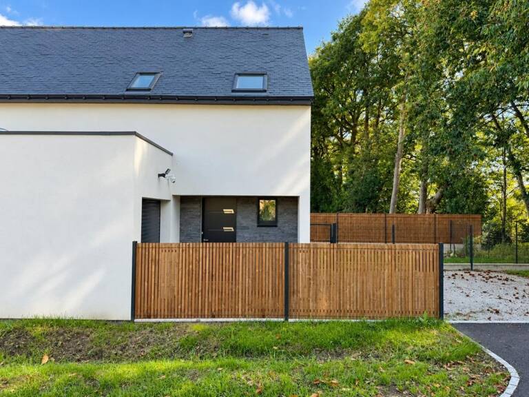 MAISON CONTEMPORAINE - 140 m² - MEUCON — photo 1