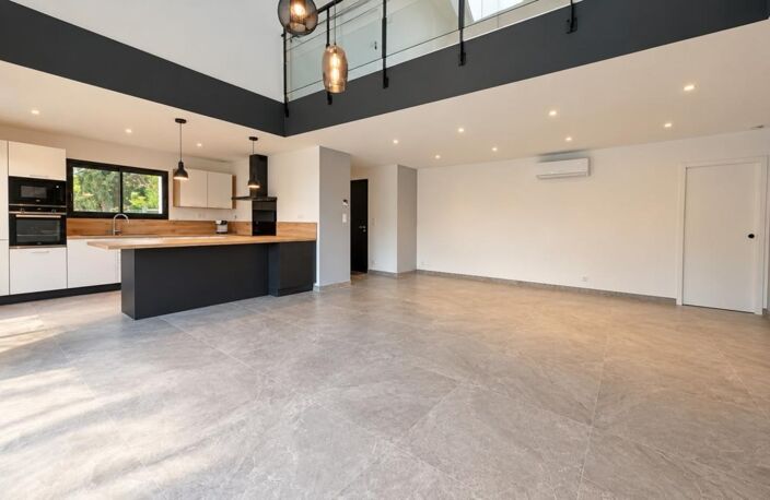 MAISON CONTEMPORAINE - 140 m² - MEUCON — photo 2