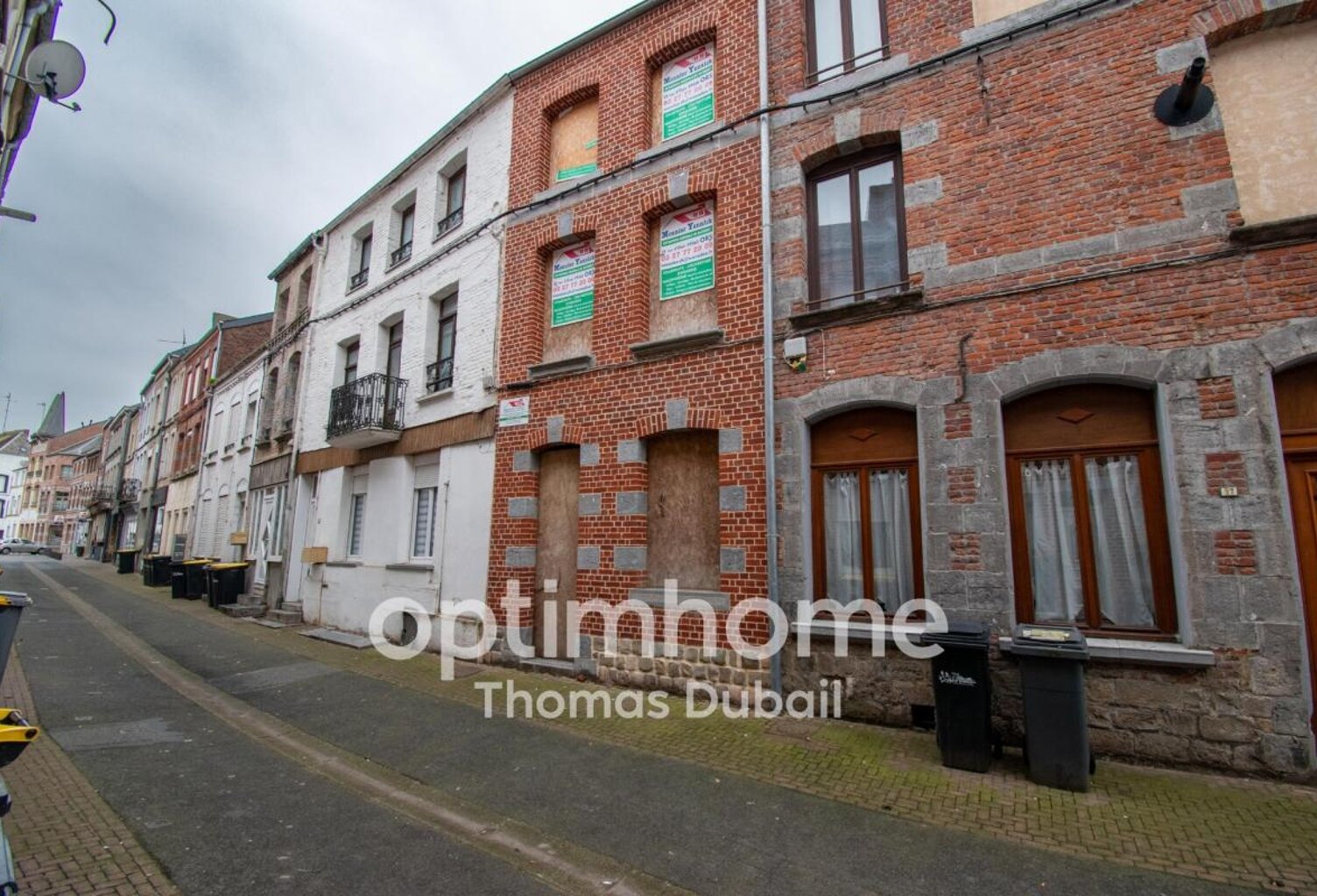 Maison à rénover entièrement – Centre-ville de Landrecies — photo 1