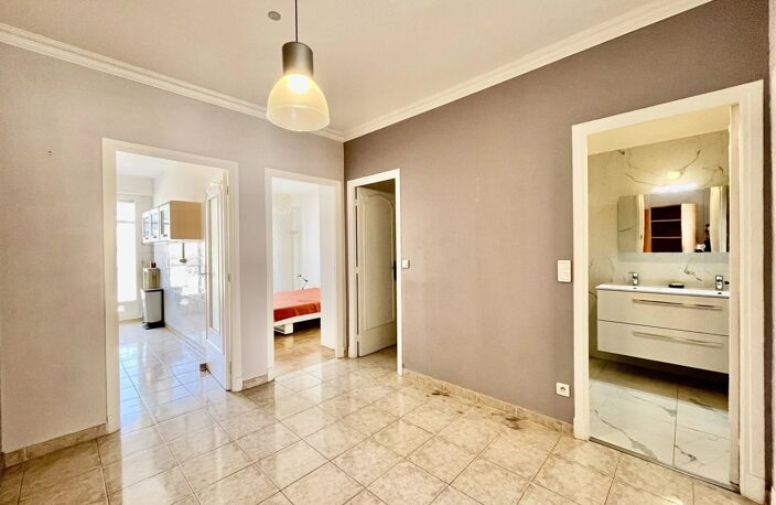 LOCATION MEUBLE 3 PIECES RUE GOUNOD — photo 4