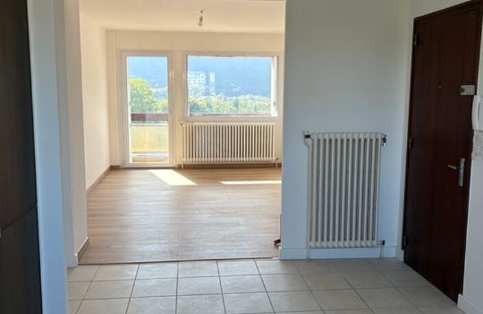 Appartement de 68m2 à louer sur Annemasse — photo 2