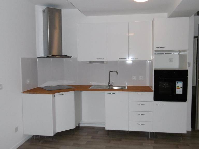 Appartement de 65m2 à louer sur Cépet — photo 1