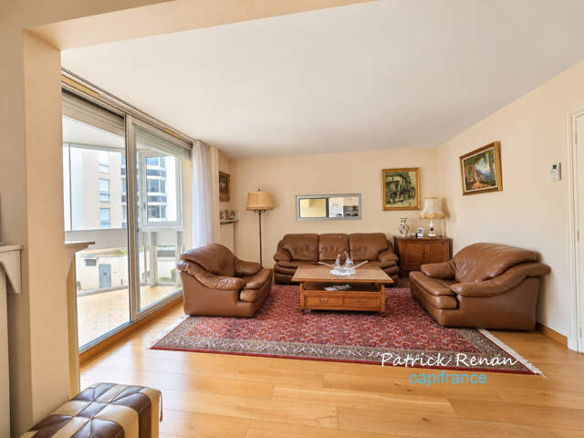 Appartement à vendre 4 pièces, T4 LE CHESNAY (78) — photo du bien