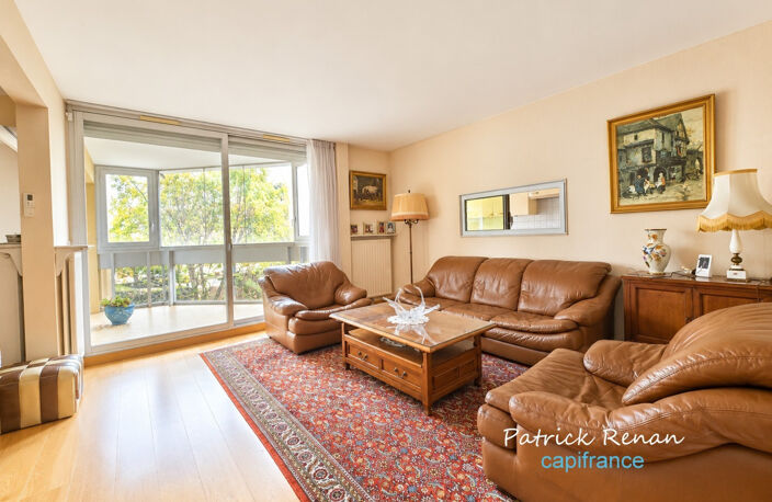 Appartement à vendre 4 pièces, T4 LE CHESNAY (78) — photo 3