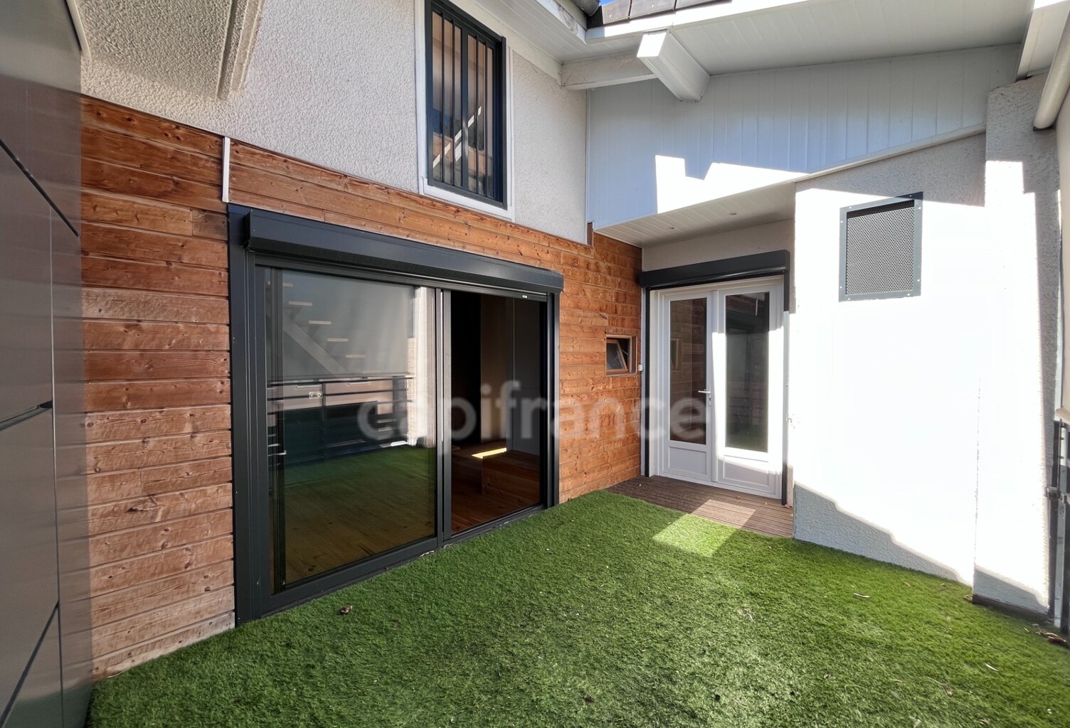 Maison type Loft - hypercentre Tarbes avec terrasses et double parking — photo 1
