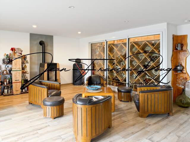 Propriété de 303 m² à Lessay avec gîte — photo du bien