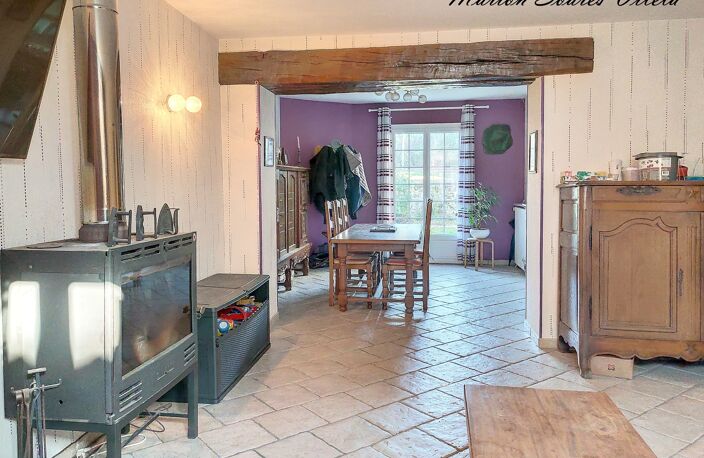 Belle meulière à rafraichir en plein centre de Chaumes-en-Brie ! — photo 5