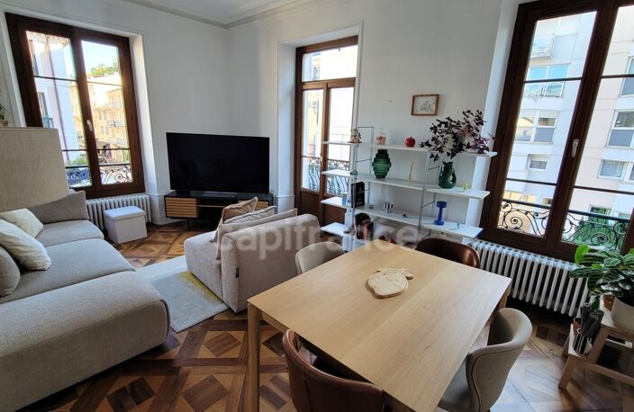 Appartement atypique 3 pièces 72m² — photo 2