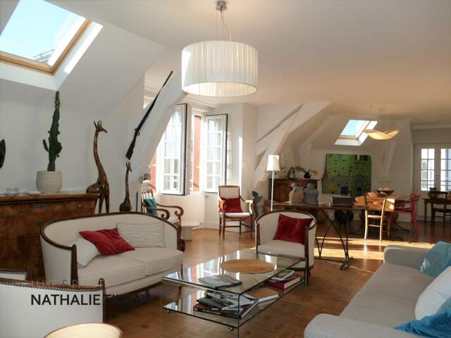 Orleans, face parc Pasteur, à vendre bel appartement de 171m², ascenseur et garage — photo du bien