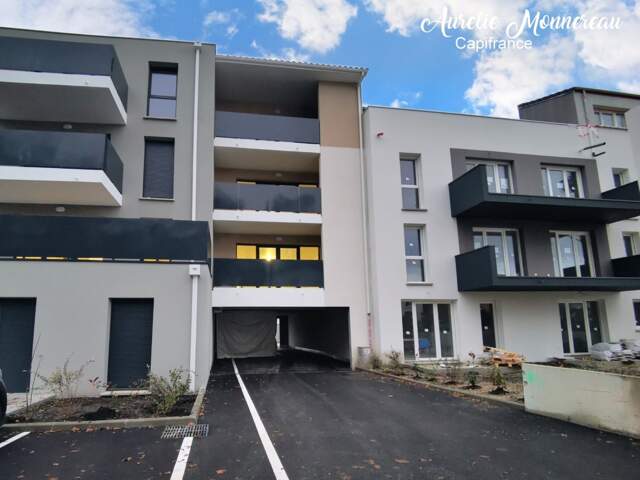 Dpt Gironde (33), à louer VILLENAVE D'ORNON appartement T3 de 78,51 m²  - Plain pied- 2 Places de parking — photo du bien