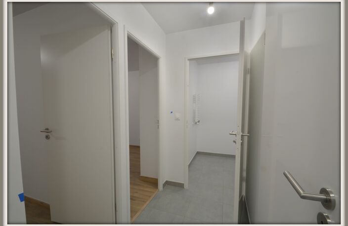 Dpt Gironde (33), à louer VILLENAVE D'ORNON appartement T3 de 78,51 m²  - Plain pied- 2 Places de parking — photo 5