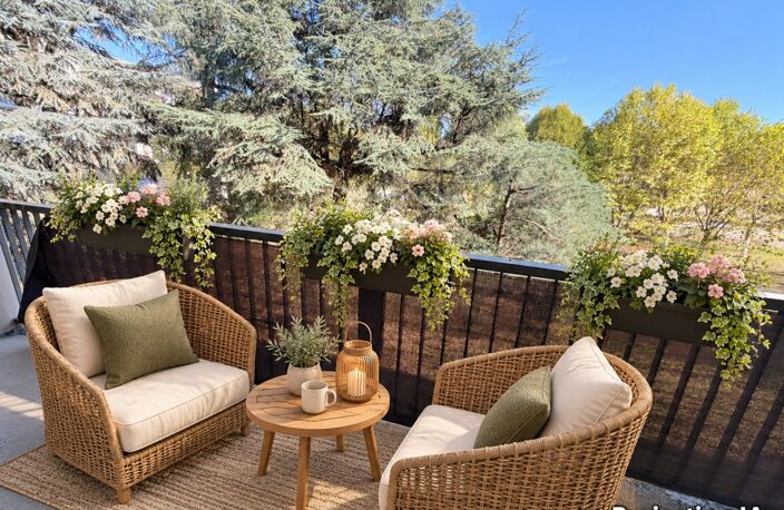 Appartement en excellent état à vendre 3/4 pièces MEYZIEU (69), au calme, avec vue dégagée sur la nature, proche de tout — photo 3