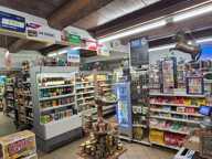 Epicerie - Tabac à vendre LAQUEUILLE (63) — photo 3