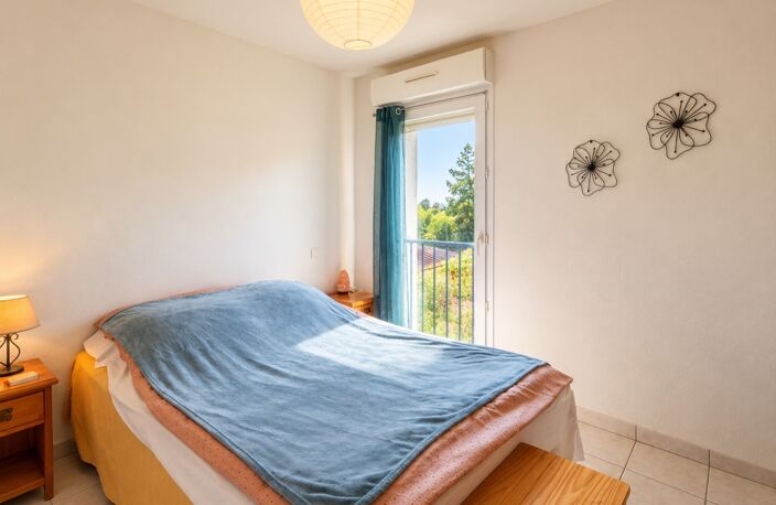 MANOSQUE – T3 traversant avec terrasse, balcon et garage exceptionnel de 24 m² — photo 5