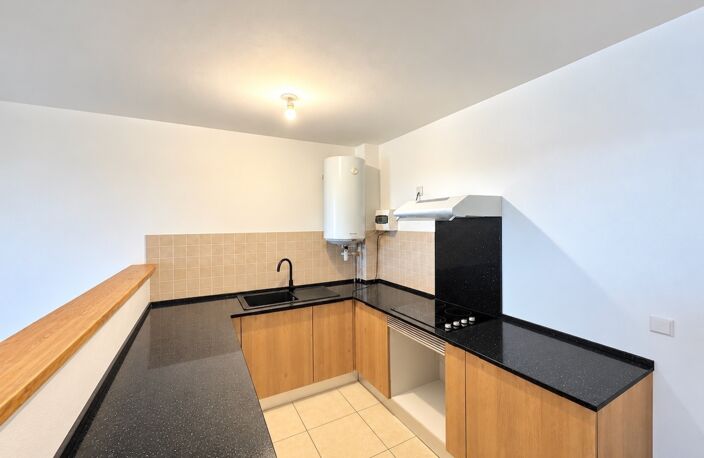 À vendre – Appartement T3 avec parking couvert au Tampon 97430 — photo 3