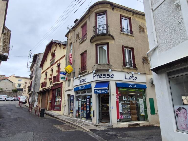 Tabac-Presse à vendre à CHATELGUYON (63) — photo 1