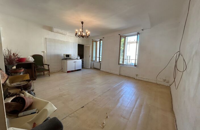 Maison à vendre 85,000€ CERESTE (04) — photo 4