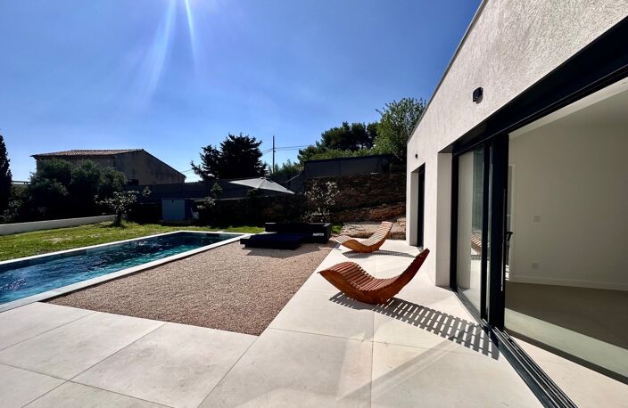 La Ciotat, Maison Contemporaine de 185m2 avec Piscine, Vue panoramique mer à 180°, sur terrain de 737m2 — photo 2