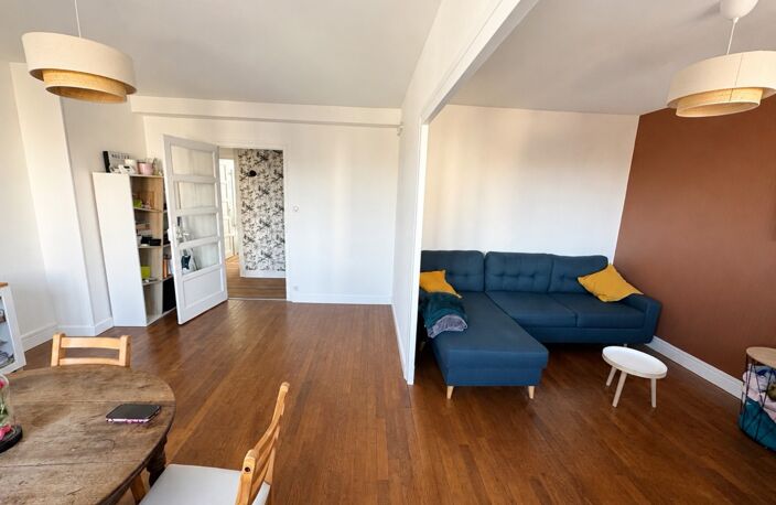 DIJON QUARTIER JOUVENCE APPARTEMENT DE TYPE 4 DE 64 M2 — photo 3
