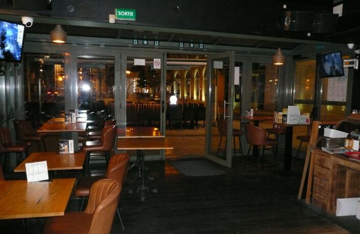 COGNAC Centre A Vendre Fonds de commerce BAR-BRASSERIE — photo 5