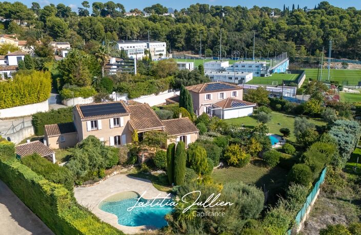 MARSEILLE 12e | VILLA T5 DE 165 m² EN POSITION DOMINANTE – VUE DÉGAGÉE, VUE MER ET PISCINE — photo 2