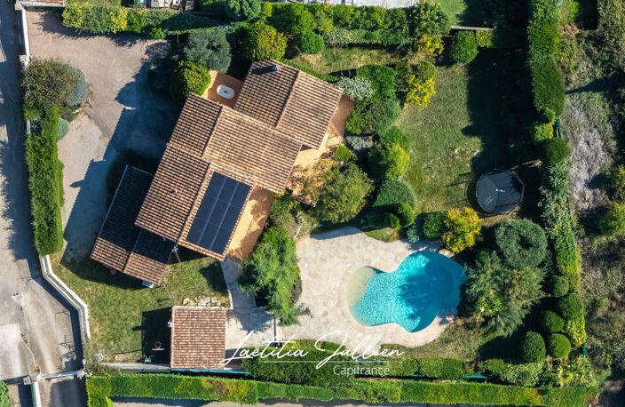 MARSEILLE 12e | VILLA T5 DE 165 m² EN POSITION DOMINANTE – VUE DÉGAGÉE, VUE MER ET PISCINE — photo 3