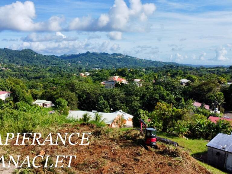 LE ROBERT – TERRAIN À BÂTIR 480,33 m² — photo 1