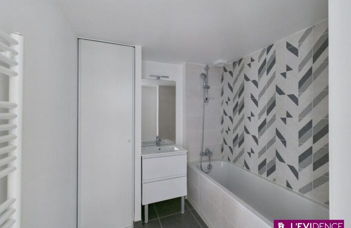Appartement À Louer — photo 5