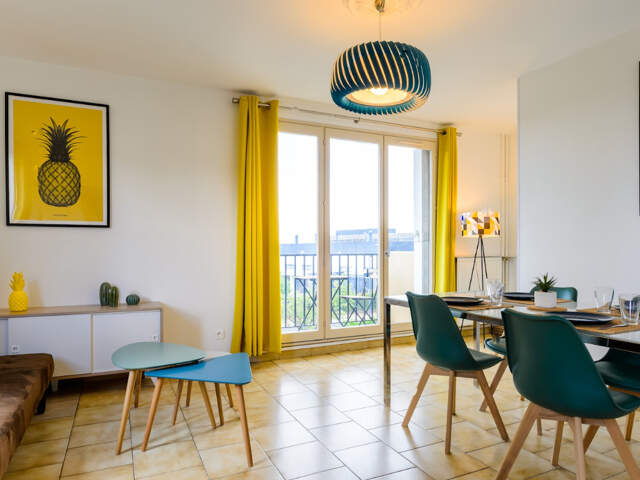 Chambre en colocation idéalement située — photo du bien