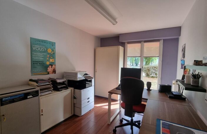 Appartement À Vendre — photo 3