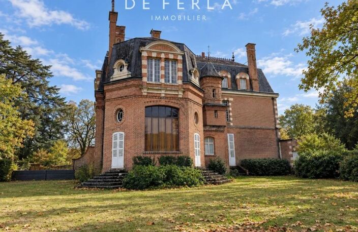 Château de caractère au cœur d’un écrin de verdure — photo 5