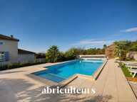Maison de caractère avec gîtes et piscine en vente à Mérignac 16200 — photo 3