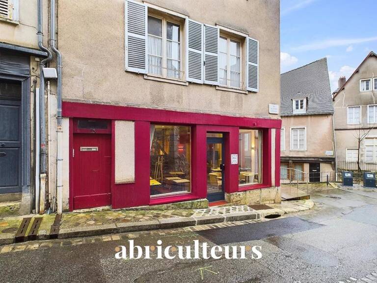 Vente de murs professionnels 152 m² sur 3 niveaux avec terrasses en vente à Chartres (28000) — photo 1