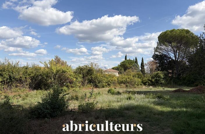 Terrain à bâtir 2 500 m² – Aix-en-Provence (Vue Sainte-Victoire) — photo 2