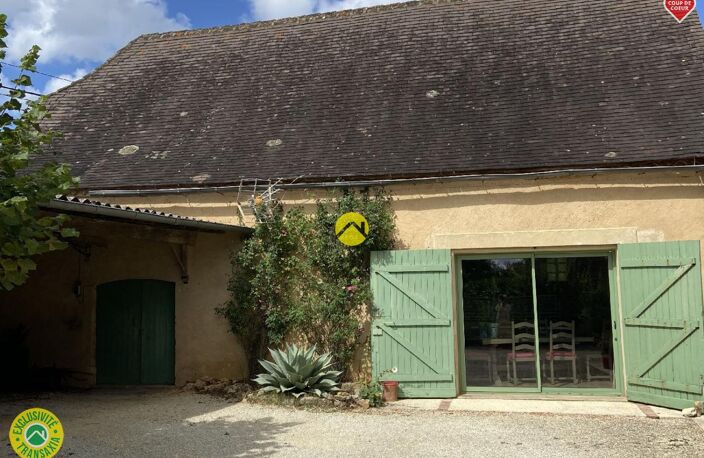 Belle maison en pierre — photo 3