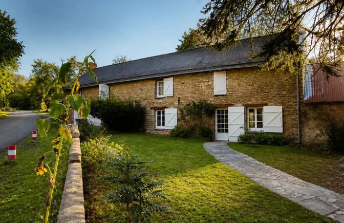 Maison de 5 pièces de 175 m² à Treillières — photo 2
