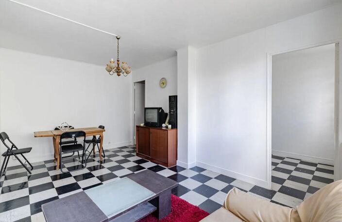 Appartement F4 de 67 m² à Villiers-le-Bel — photo 3