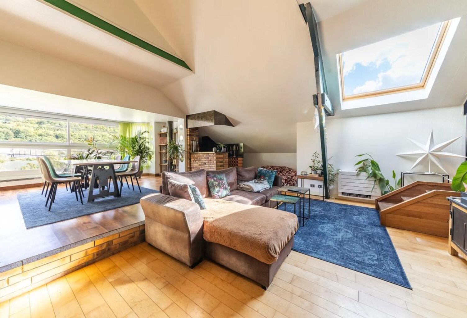 Appartement de 4 pièces de 169 m² à Sotteville-lès-Rouen — photo 1