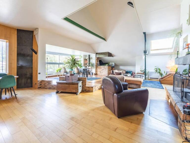 Appartement de 4 pièces de 169 m² à Sotteville-lès-Rouen — photo 1