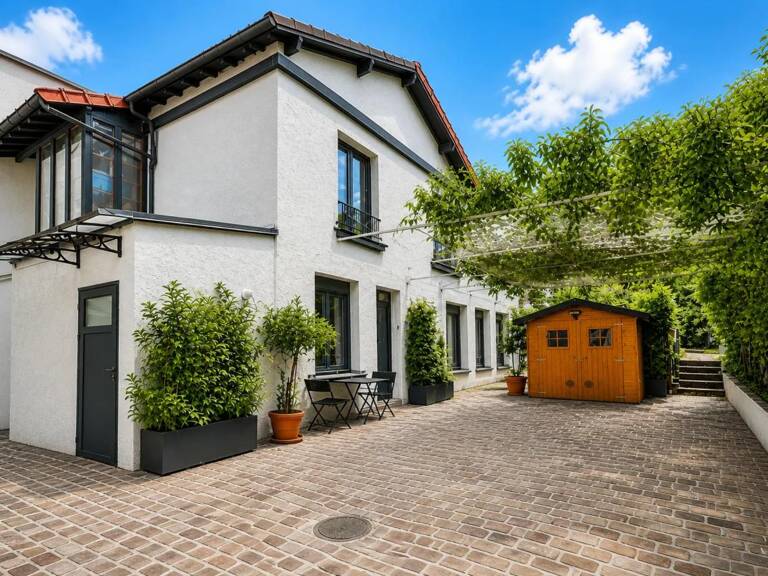 Maison de 6 pièces de 143 m² à Issy-les-Moulineaux — photo 1