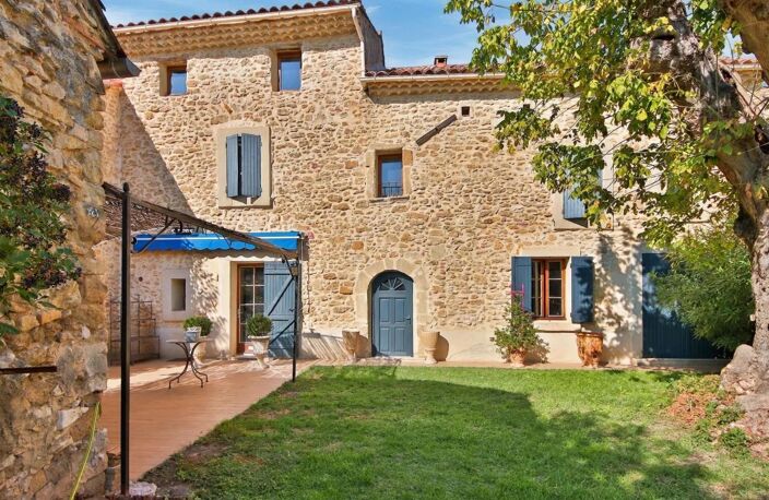 Maison coup de coeur de 5 pièces de 160 m² à Camaret-sur-Aigues — photo 2