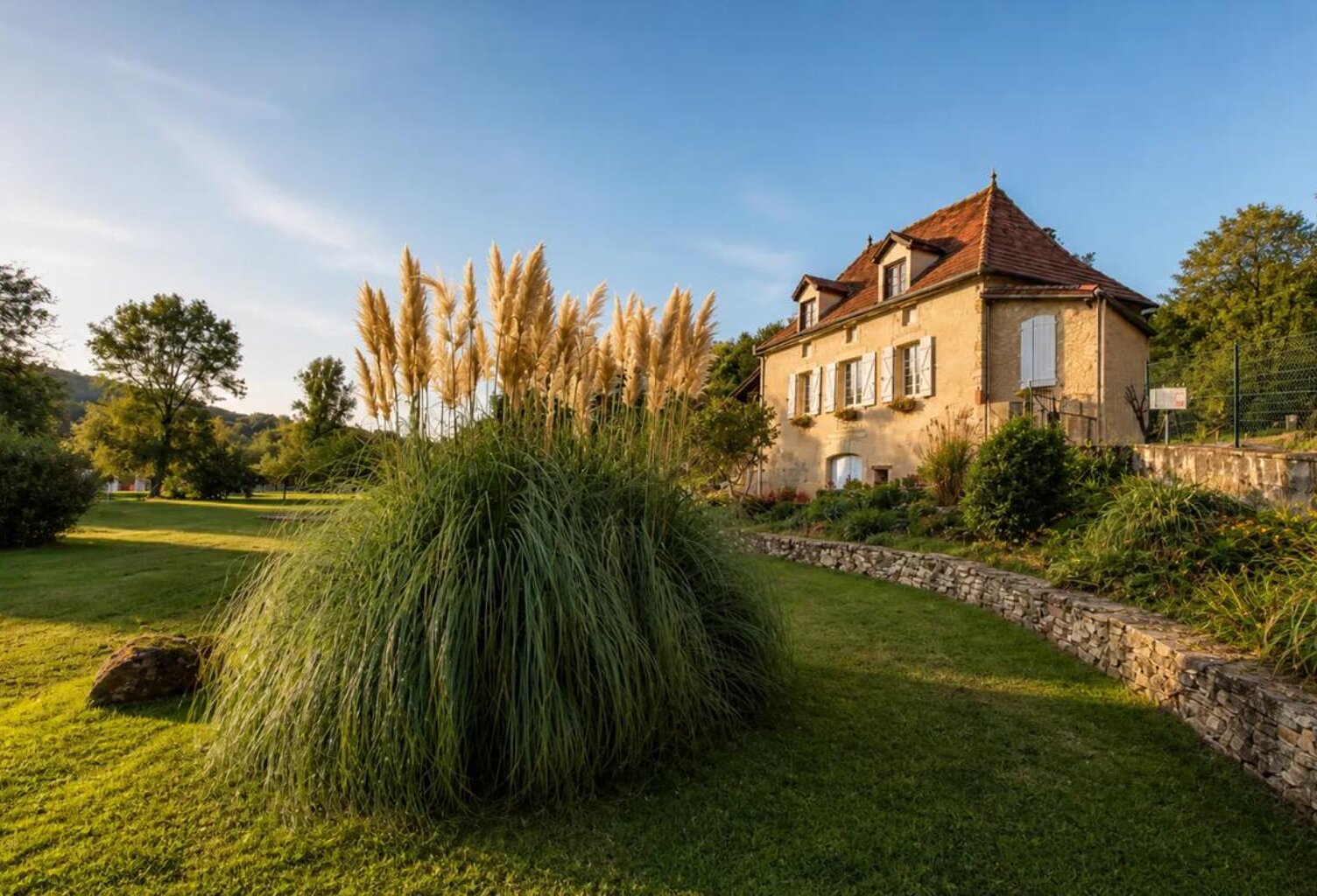 Maison de 4 pièces de 95 m² situé à Lherm — photo 1
