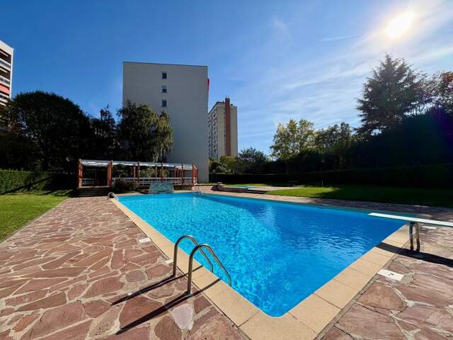 Appartement de 6 pièces de 142 m² à Lyon — photo du bien