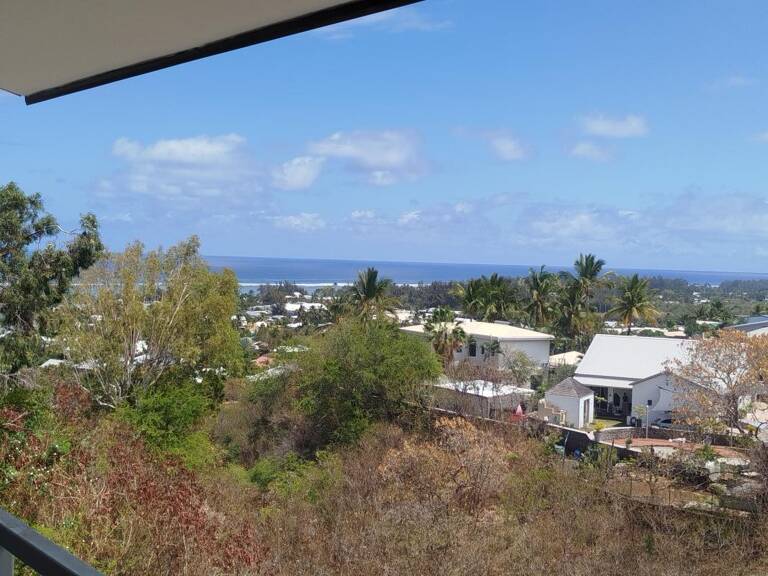 Villa neuve sur 3 niveaux - Salines les Bains — photo 1